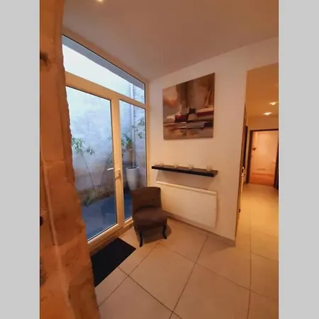 Grand Confort Au Coeur De Lägenhet