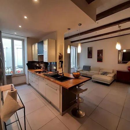 Daire Grand Confort Au Coeur De